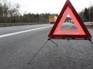 warning-triangle-1412348_1920